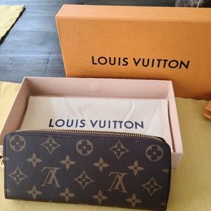Louis Vuitton Clemence Zippy Wallet